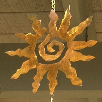 Wind Sculpture Kinetic Hanging Rusted Metal, Icarus Birds Sun Burst Arms with Spiral