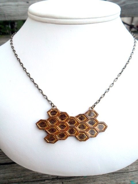 20% OFF SALE - Honeycomb Necklace - Mother Natures Gold