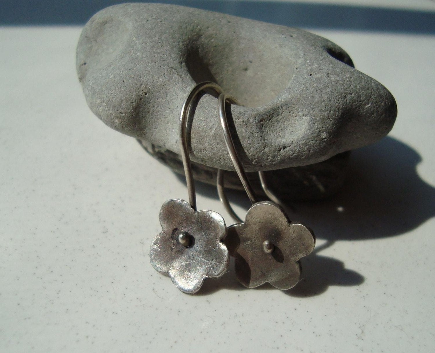 Happy Daisy Earrings from the Happy Daisy Collection