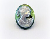 Vintage Inspired Resin Cameo Needle Minder