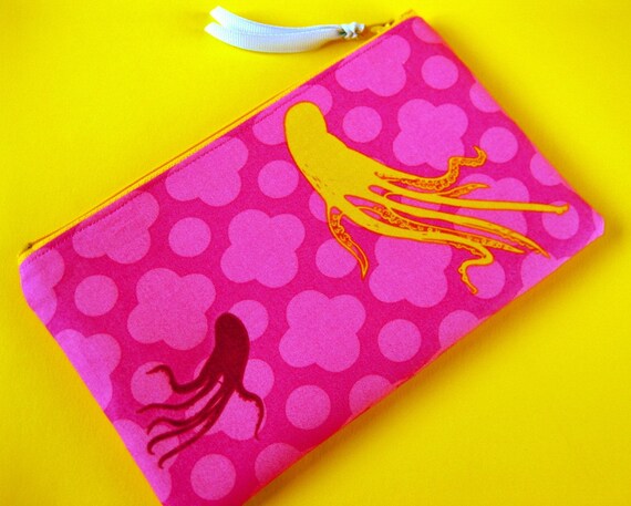 SALE! small zipper pouch - octopus on fuchsia