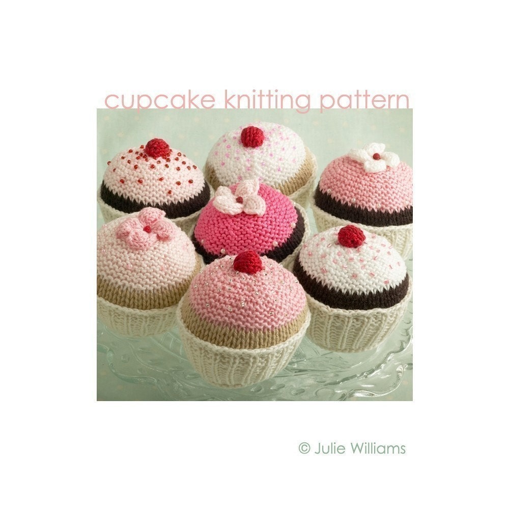 knitting pattern for a cupcake