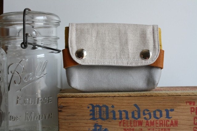 small pouch - smokey and sunglow