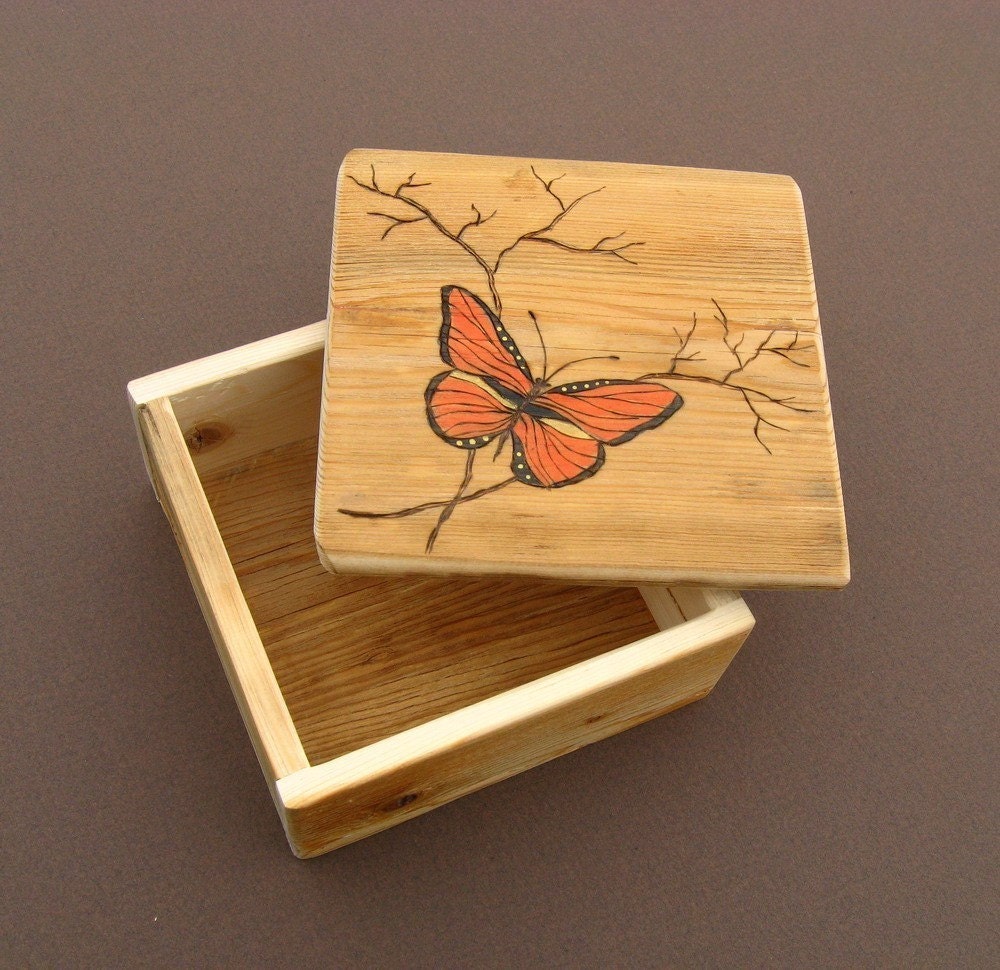 Barnwood Keepsake BOX ...with etched red butterfly ...rustic refined style