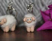 Woolly Sheep Stitch Markers (blonde flock of 4)