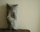 plaid grey LINEN EYE PILLOW filled with organic french lavender and flax seeds. mothers day gift. for men and women. ooak by pamelatang