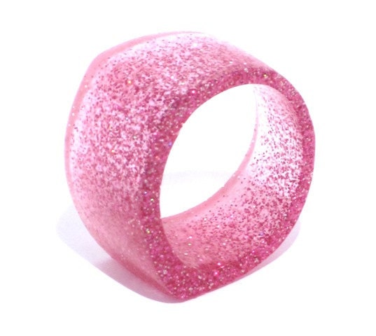 Handcrafted resin ring "first date"