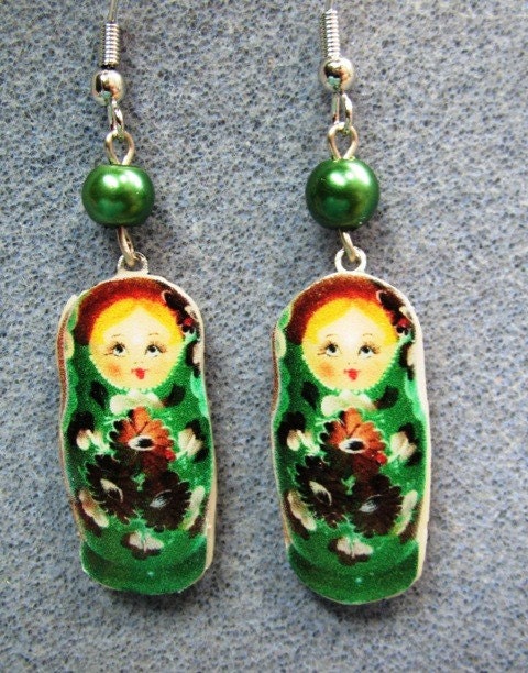 Matryoshka Dolls Polymer Clay Kitsch Dangle Earrings 39A