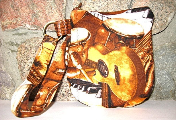 Jam To The Music Brown Ipod Cellphone Passport  ETC Wristlet Bag