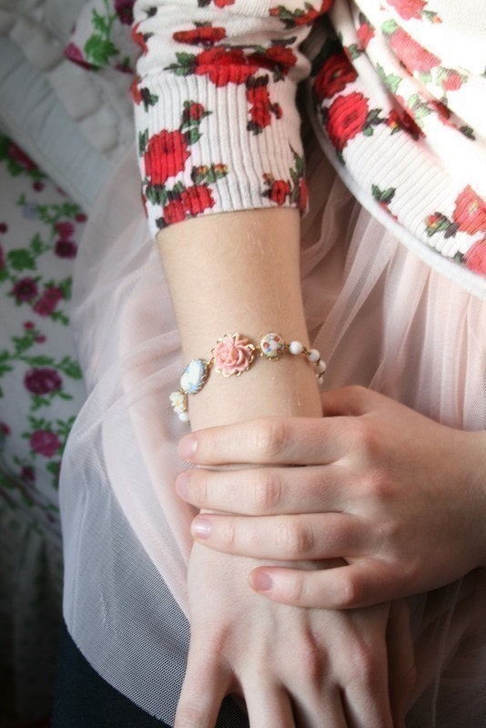 Lucy Cameo and Rose Charm Bracelet
