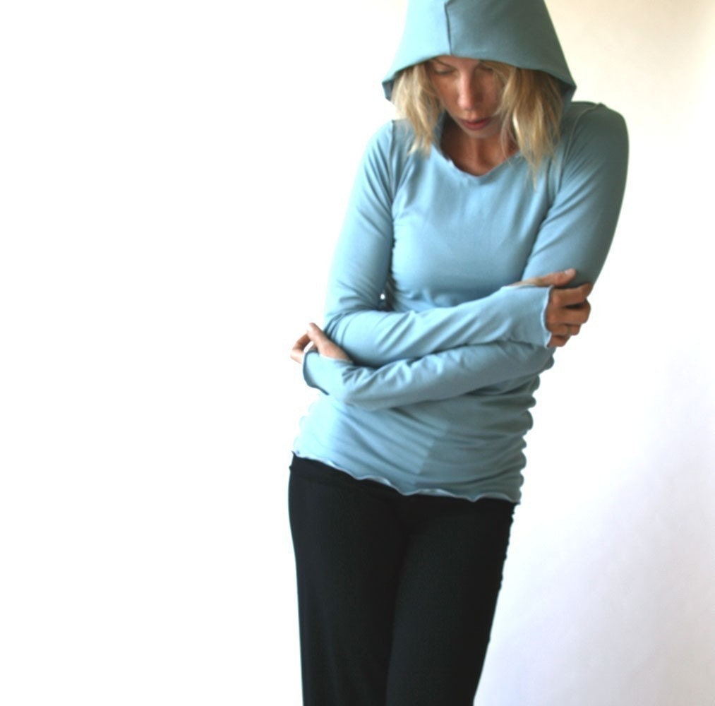 thumbhole hoody