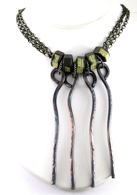 Urban chic.   Mixed metal very  stylish copper  brass  necklace. Hammered , oxidized by Fashion  BrandFaina.