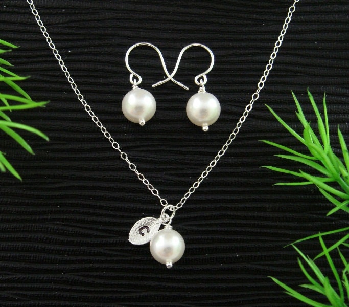 Bridesmaid jewelry SET, Initial Monogram Leaf Charm Necklace and Pearl STERLING silver Earrings, Wedding Jewelry, Flower girl Gifts