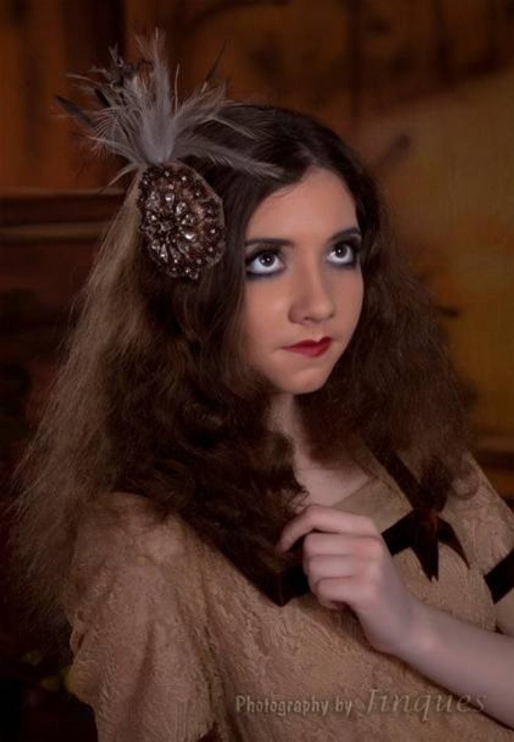 Fascinator - Hat, Flapper Headpiece, Art Deco hair comb, 1920s beaded hat
