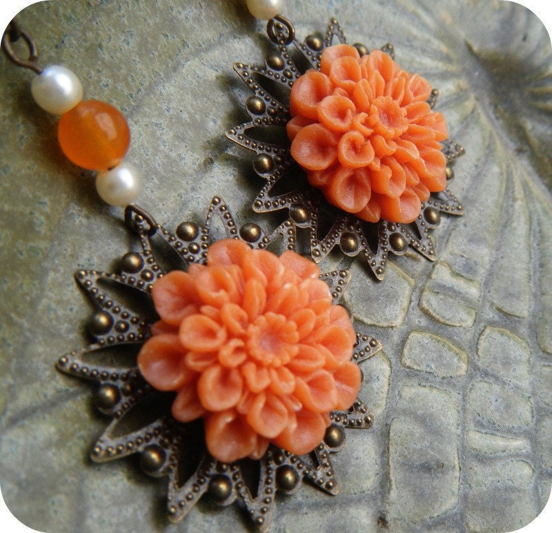 Orange Mum Beaded Earrings, Indian Summer, Autumn, Flower Earrings, Nature Jewelry