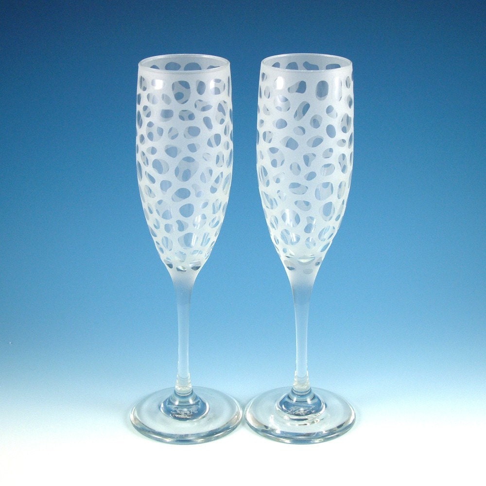 Champagne Flutes - River Rocks - Frosted - Custom Etched Glass - Wedding Toasting Flutes