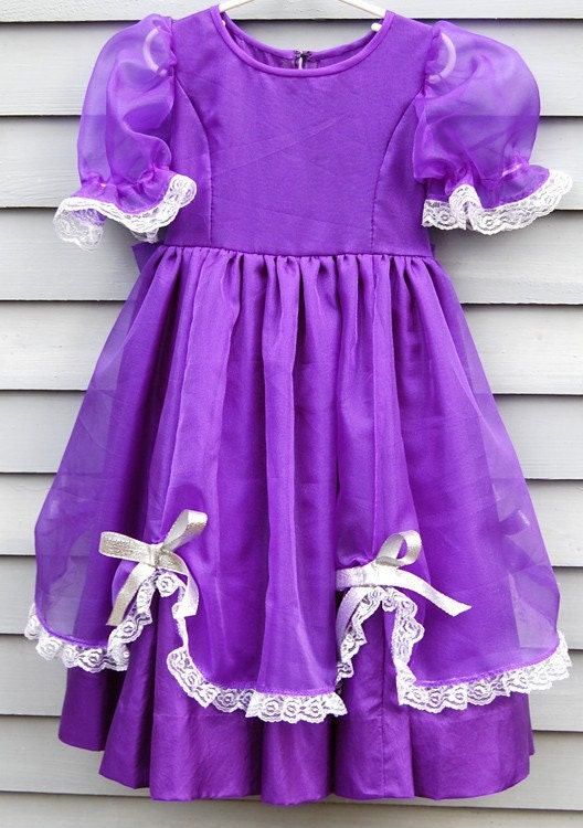 Girl, size 4/5, Flower girl dress, purple and silver.