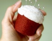 Cupcake Pincushion - Felted Wool, Cinnamon Spice