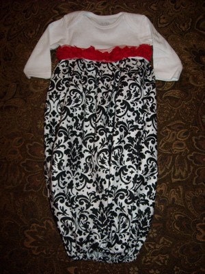Custom size Boutique Baby layette wholesale gown shower damask red roses baby girl christening first baby pictures coming home