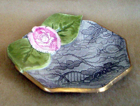 Lace Bowl with Rose and Leaves