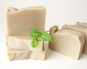 Mint and Vanilla Soap with Avocado Oil and Shea Butter