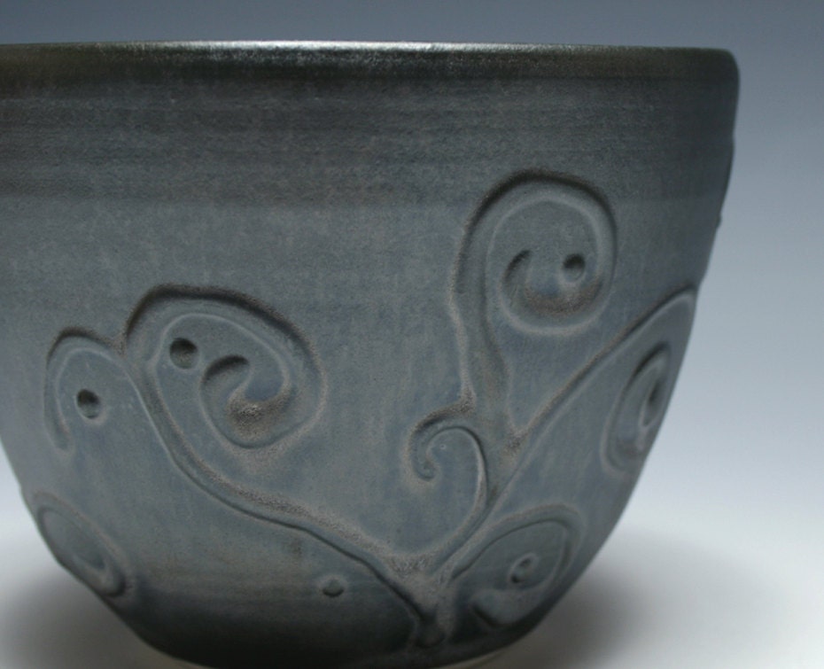Small Metallic Black Pottery Bowl with Vine Decoration