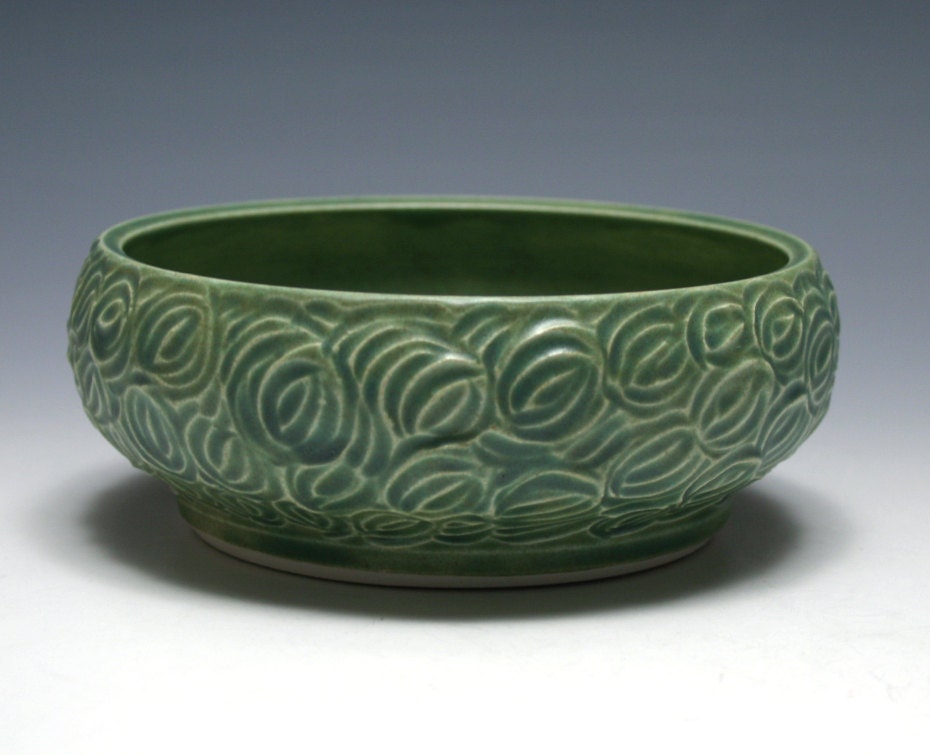 Small Green Bowl with Carved Oval Pattern