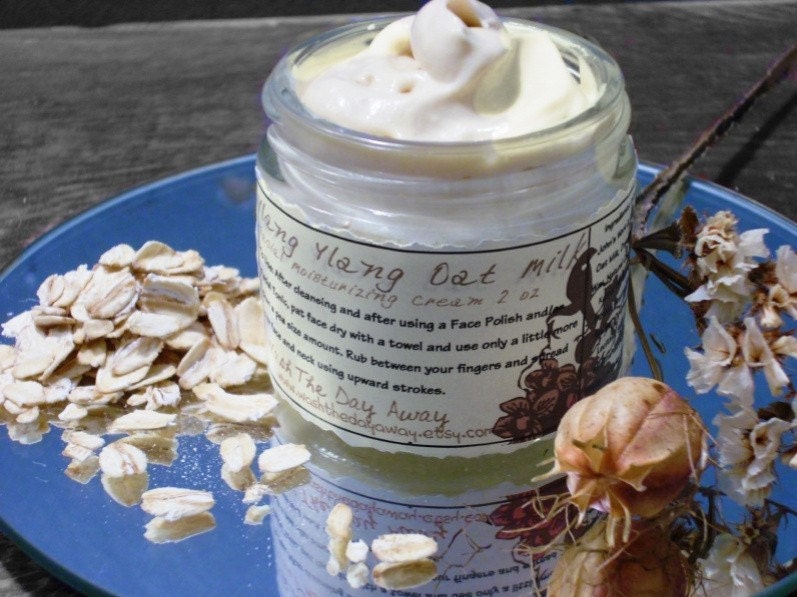 Ylang Ylang and Oat Milk Facial Cream 2oz - Made With Saint John's Wort & Calendula, Oat Milk, Tamanu Oil,Aloe Vera Gel, Wheat Grass