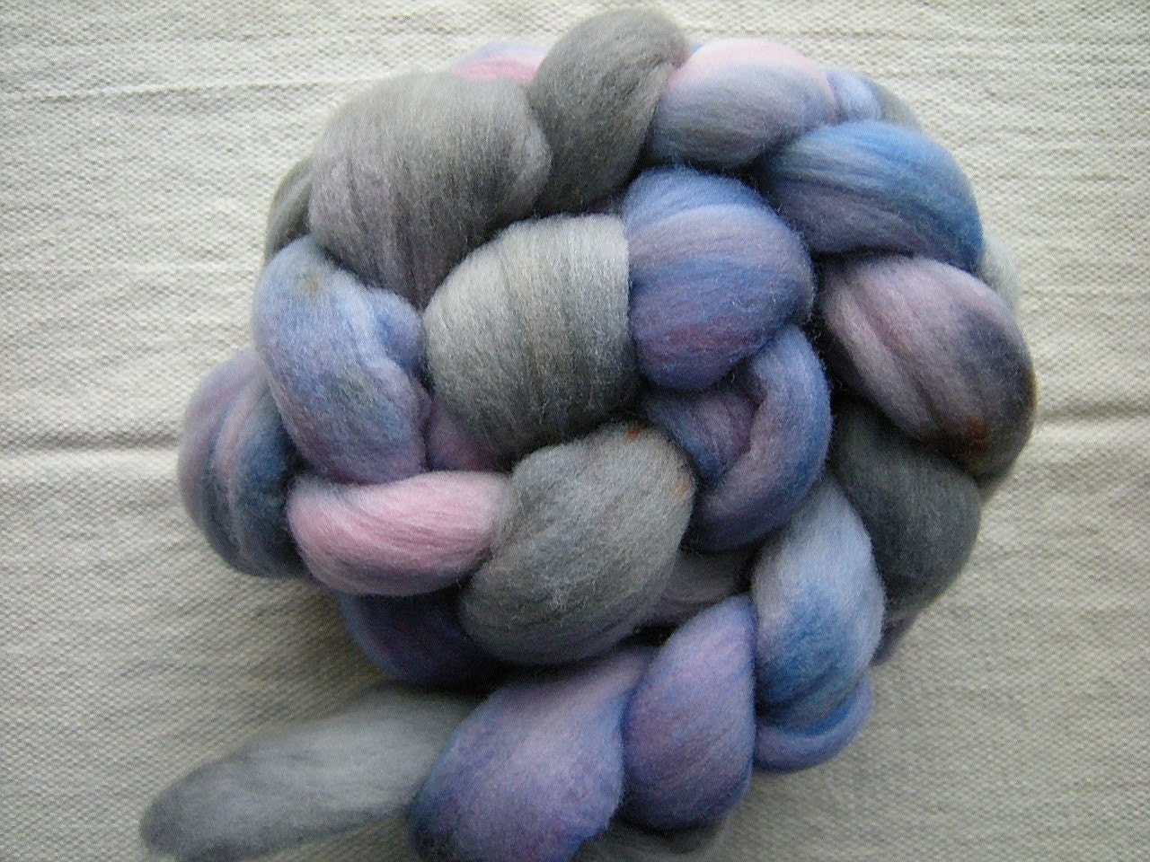 Pink Bue Grey Hand Painted Merino Roving - 4oz.