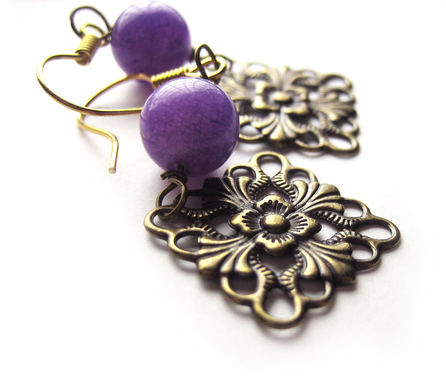 Purple Gemstone Gold Tone Earrings - DIVINE - Costume jewelry by Sparklingtwi on Etsy