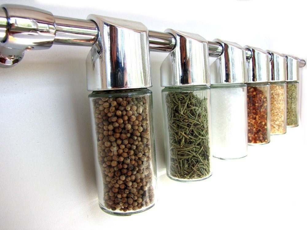 Featured in REAL SIMPLE March 2011 - Totemspice chrome  spice rack with everyday spices - Perfect gift for newlyweds and new homeowners.