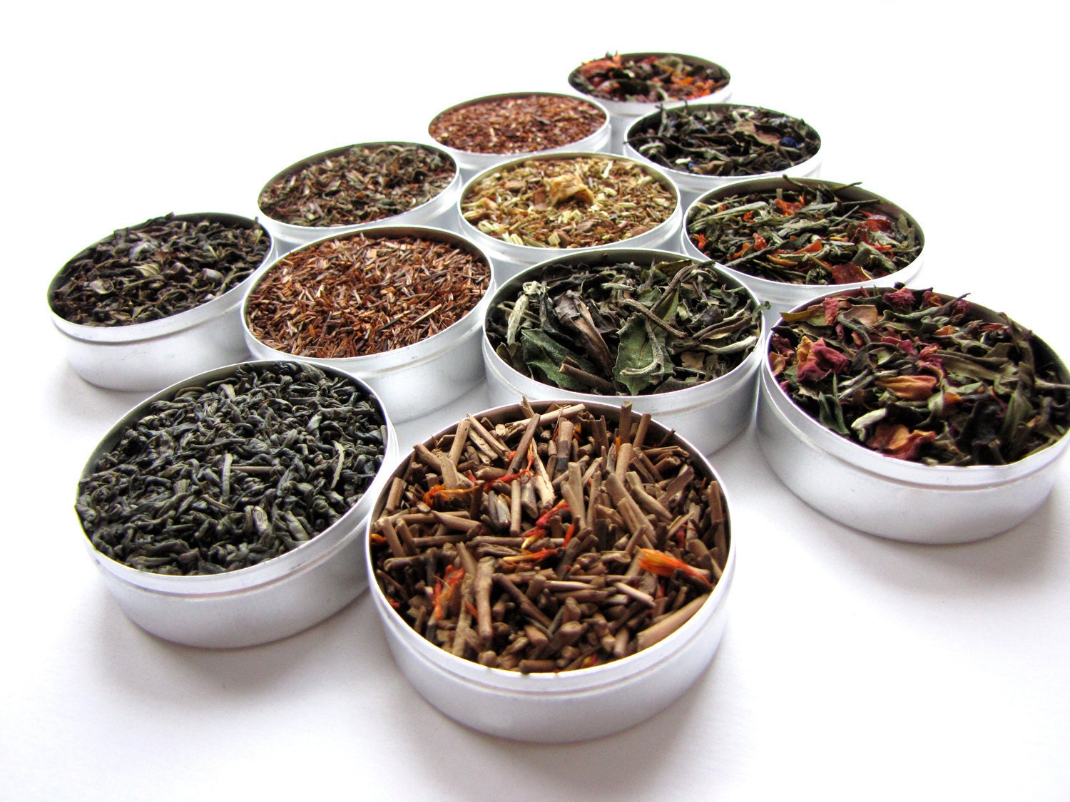 SALE. gourmet tea collection. 12 gourmet blends in one set. An excellent gift for any tea connaisseur.