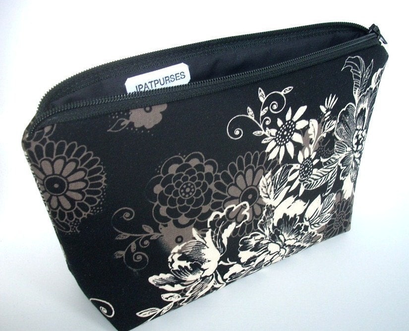 Large Padded Cosmetic Bag Flat Bottom Zipper Pouch Clutch ECO Friendly Zephyr in Black