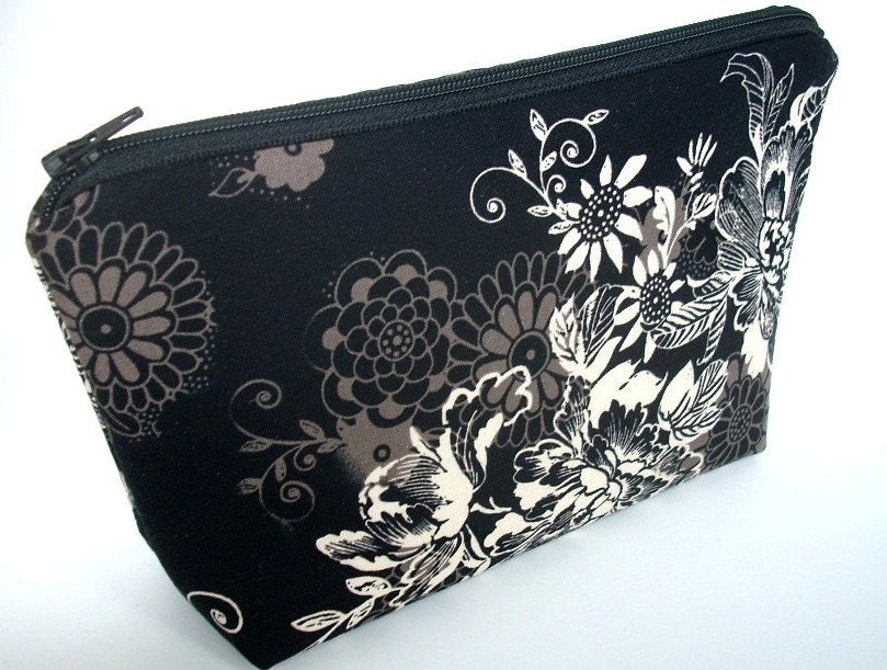 Large Padded Cosmetic Bag Flat Bottom Zipper Pouch Clutch ECO Friendly Zephyr in Black