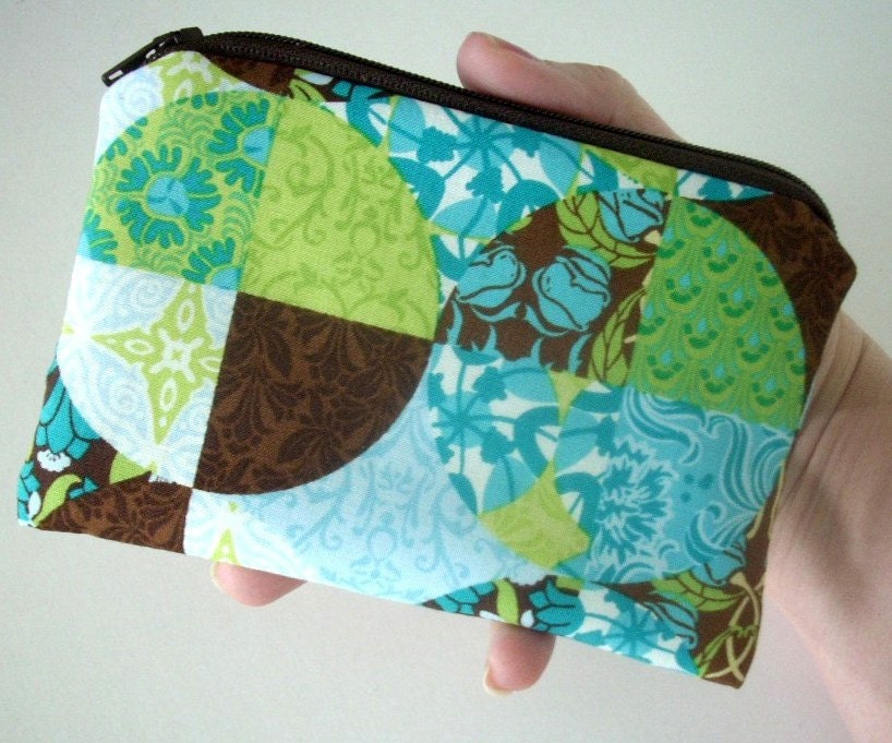 SALE  Little Zipper pouch Padded Coin Purse Gadget Case Eco Friendly Piccadilly Blue