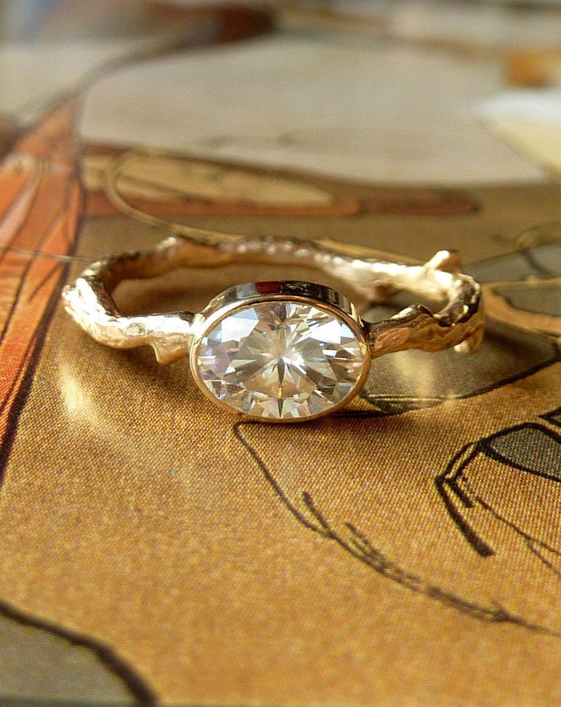 Oval Moissanite Branch Ring