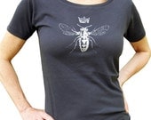 Queen Bee Women's Graphic Tee Shirt-Organic Cotton Hand Screen Printed-Mothers Day Gift-Coal/White Pearl Ink