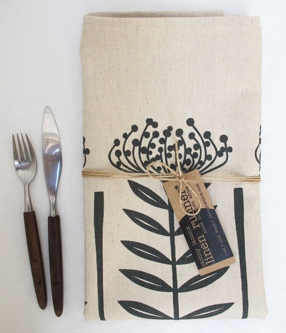 Pincushion table runner - charcoal