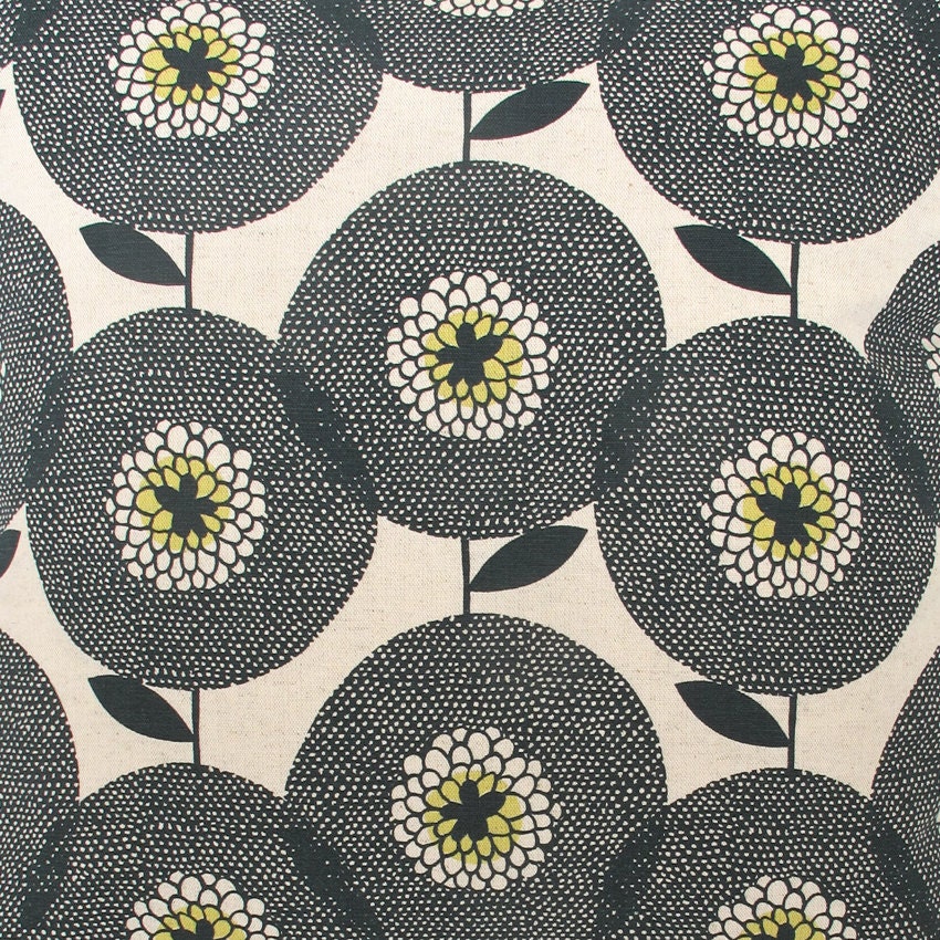 Fabric by the metre - Flower Field, in Penny Black