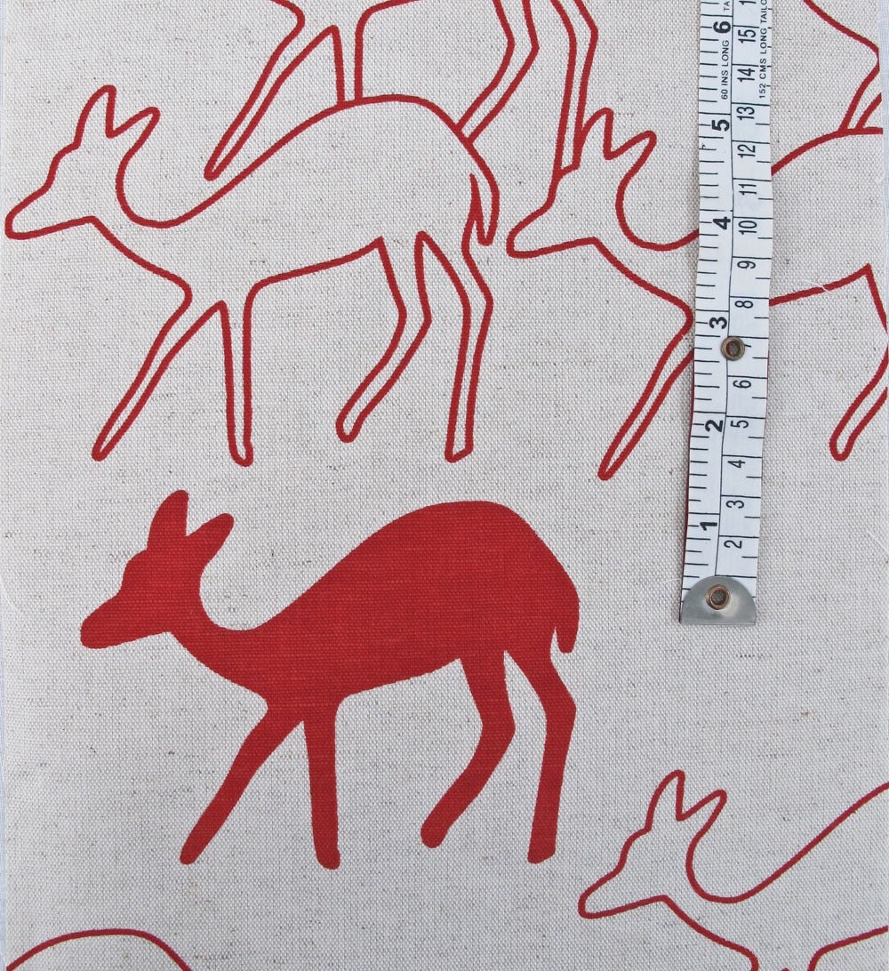 Cushion cover 60x60cm - Duikers, in aloe red