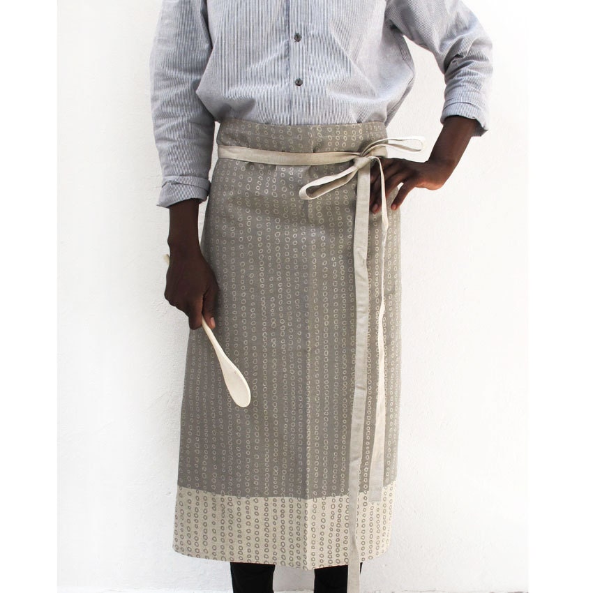Apron - Abacus, in Pebble Grey