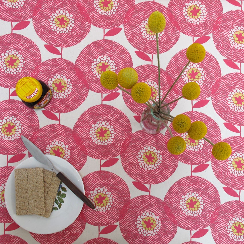 Flower field, in Rosy - Tablecloth