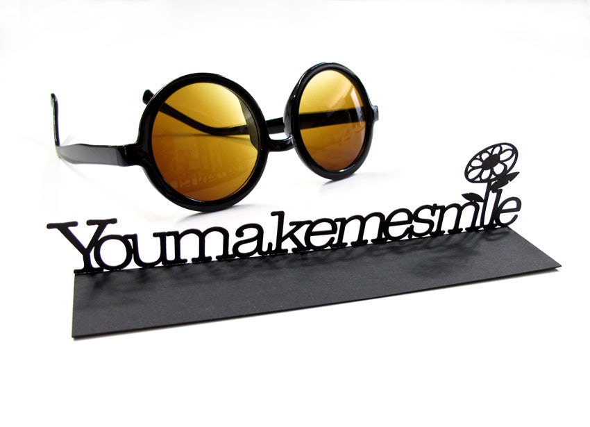 Lasercut card - YouMakeMeSmile