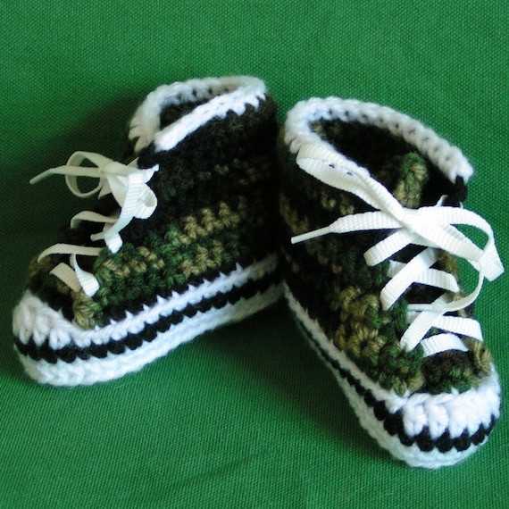 Baby Camo Sneaker Booties High Top Style Size 3-6 months