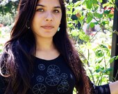 Silkscreen womens tshirt,black 3/4 sleeve, geometric circle design, S-XL, womans top, womens graphic tee
