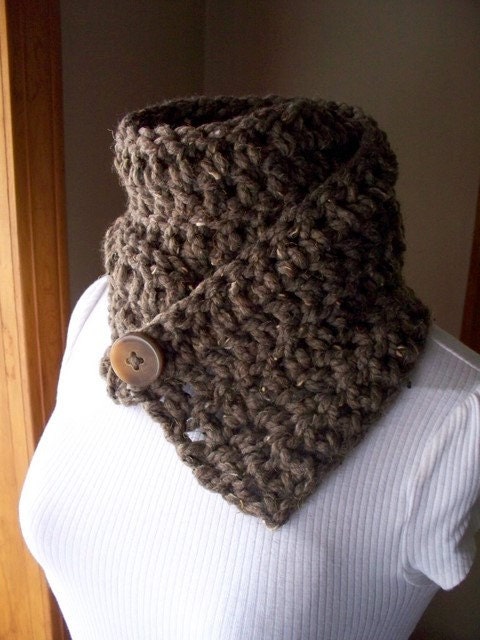 Brownstone Button Scarf or Cowl