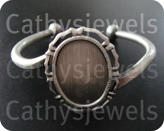Bracelet Blank Setting Antique Silver  25x18                                                     (f25)