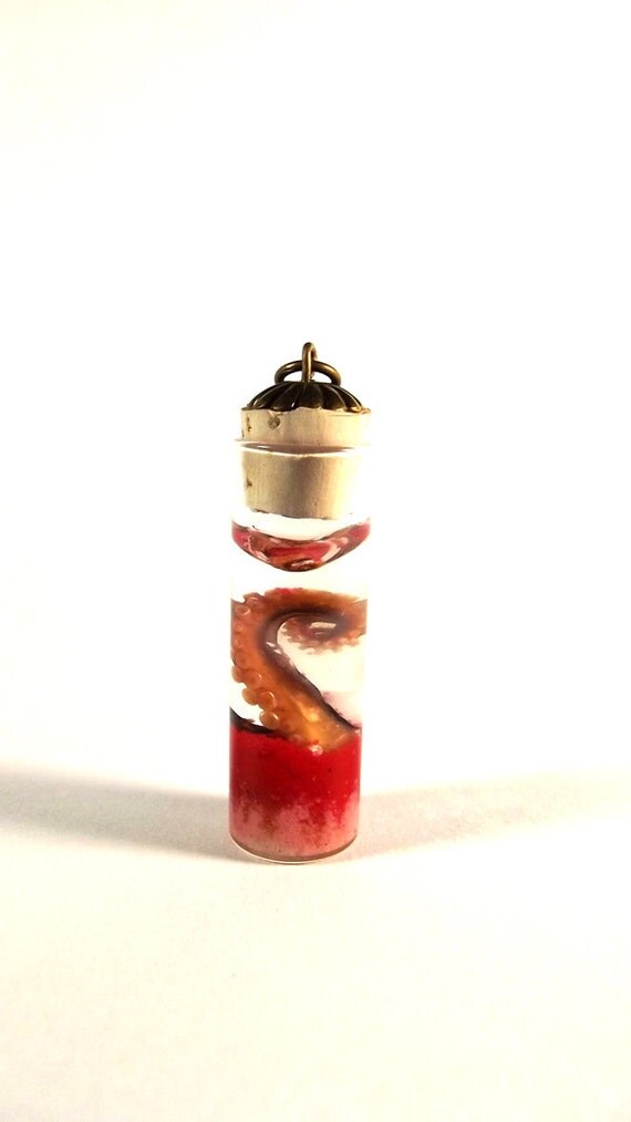 Tentacle Pendant Sp9