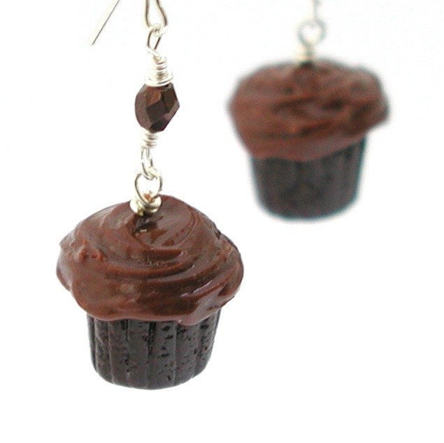 Double chocolate cupcake earrings