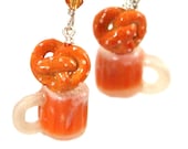Oktoberfest earrings : beer and pretzels earrings